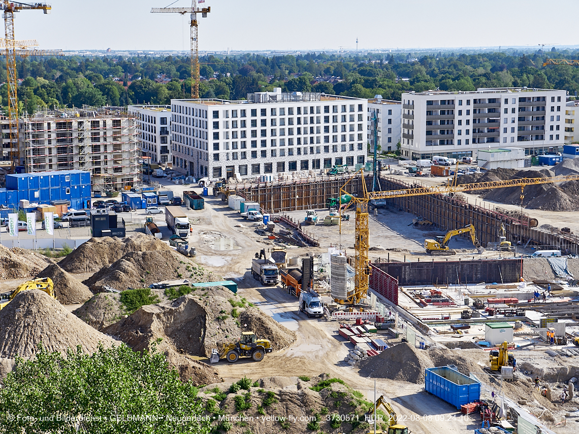 08.08.2022 – ALEXISQUARTIER – Parkside 08.08.2022 – ALEXISQUARTIER – Parkside